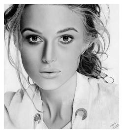 chris62:  Amazing sketches of famous women. http://www.pxleyes.com/blog/2010/04/50-ultra-realistic-female-portrait-drawings/