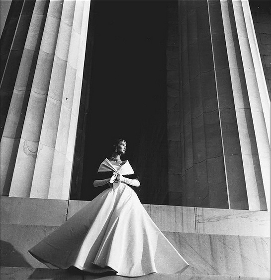 tammy17tummy:  Photograph of model at Lincoln-Memorial, 50s