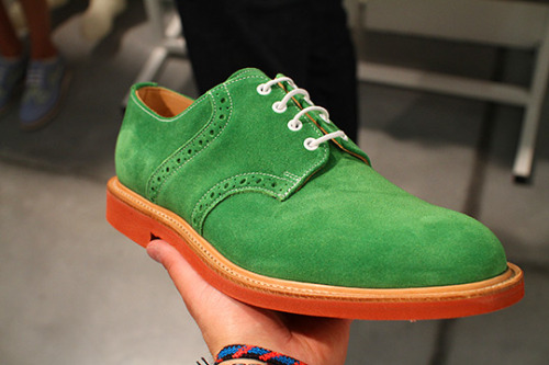 80 Pitti Uomo
McNairy’s wittiness and prominent soles are stronger than ever…
Source: Selectism