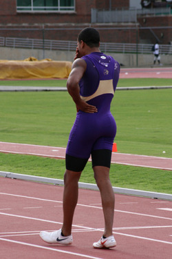 lovedirty:  talldaddy:  phoenixstar:  This man’s shape..  www.talldaddy.tumblr.com/archive  Damn ASS! 