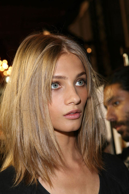 THE SUPERFICIAL STYLE