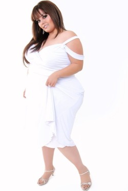 Plus-Size Beauties, Clothed and Unclothed