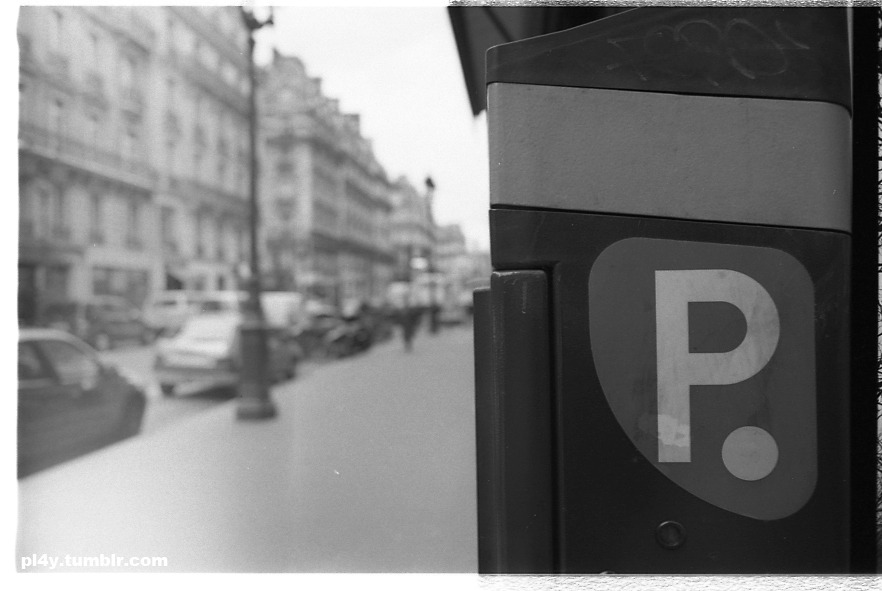 pl4y:  CANON A-1, Paris 2011, France. 