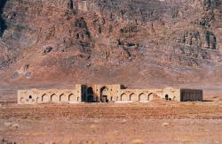 touba:Safavid-era caravanserai in Mahyar,