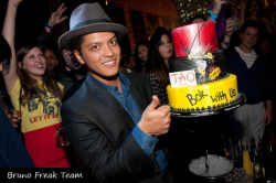 dreamxparadise:  Bruno Mars Hosts After Concert Party At TAO ( 4 ) 