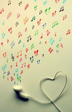      Find your freedom in the music / Encontre sua liberdade na música .             Lady Gaga  .