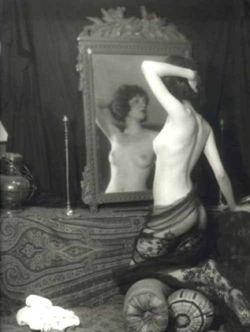 Porn Pics regardintemporel:  Alfred Cheney Johnston