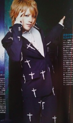 Crucifiction print suit. Japan, I cannot