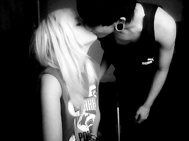 sethdagger:  Me and honey floating around tumblr :’) 