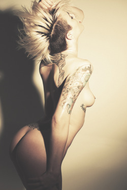 alysha:  amandadarling:  Alysha Nett  looks