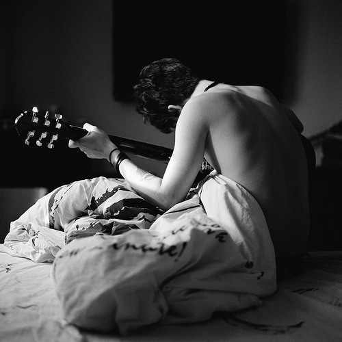 black-and-white:  while my guitar gently weeps (by the69th) 