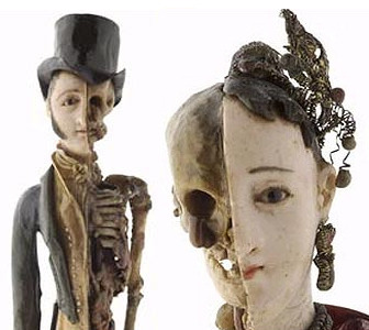 Sex gothiccharmschool:  Memento mori dolls, via pictures