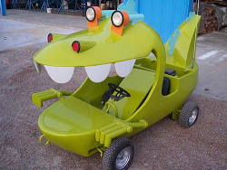 xandreayy:  zolebon:  THE REAL REPTAR CAR.