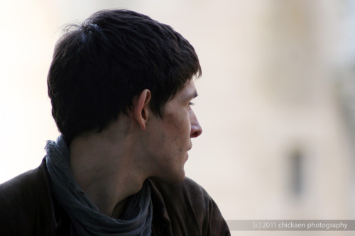 fyeahcolinmorgan:chickaen:Let’s start with something easy.Merlin neck porn is brought to you by Chic