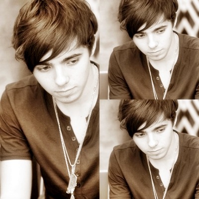oh my..could you please post the original of this? Pleasee &lt;3