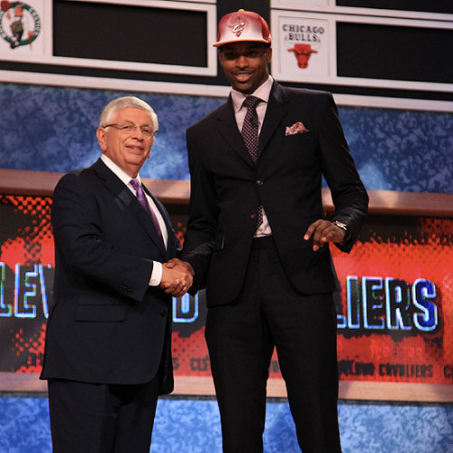 can we please talk about the hats at the nba draft? (no.4 overall pick tristan thompson)