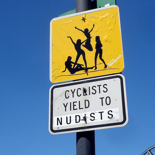 Yield to nudists (di mag3737)