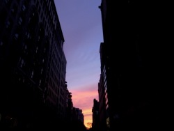 terrysdiary:  Sunset on 12th Street today.