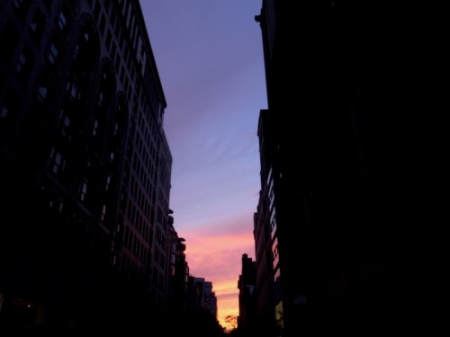 XXX terrysdiary:  Sunset on 12th Street today. photo