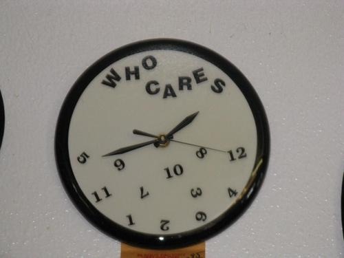 dddeath-and-decay:  I do not use time. 