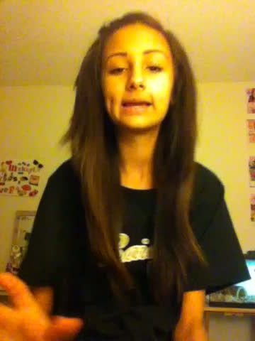 ohaimark:  nic0peji:  geeezzy:  iitsmichelleee:  xjamiedc:  dannysaurus:  jad97:  jfckinweezy:  andiekong:  aimeechang:  ryanmcnamara:  mistercodystrickland:  OH MY GOD WAT IS HAPPENING  I mean.. that’s.. nah gurl I totally.. I mean.. nah baby put that