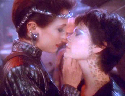 livefastandprosper: ds9 kiss spam And now we will blog all of the ladies because we are a little tra