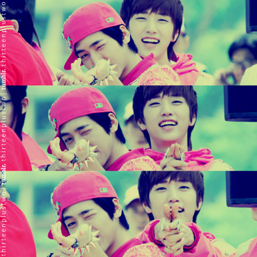 imkahfoon:  BaDeul the best~~~hahaha  ahhh these two cutiesss!!!!!!!! <3