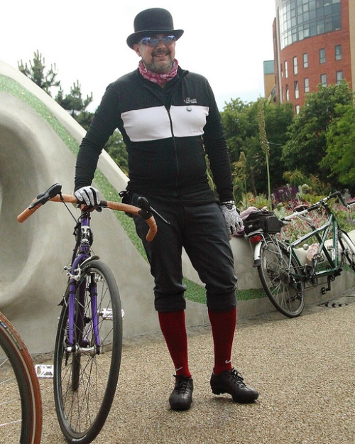 sheffieldcyclechic: Cycle Chic Sunday - Sheffield june2011006 on Flickr.