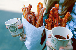 CHURROS