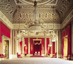 lostsplendor:  Throne Room, Buckingham Palace.  Click for Source. 