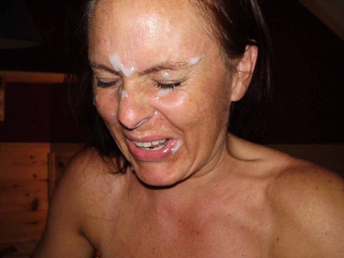 http://facialmadness.tumblr.com/post/14744327306
