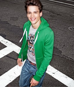 skinnyrocks:   SIMON NESSMAN FOR H&amp;M  