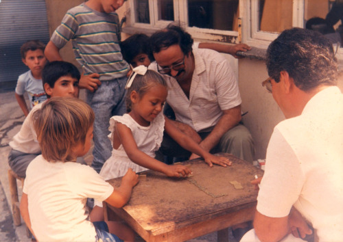 Street dominoes: a popular pastime in this Middle Eastern country (which, I no longer recall).