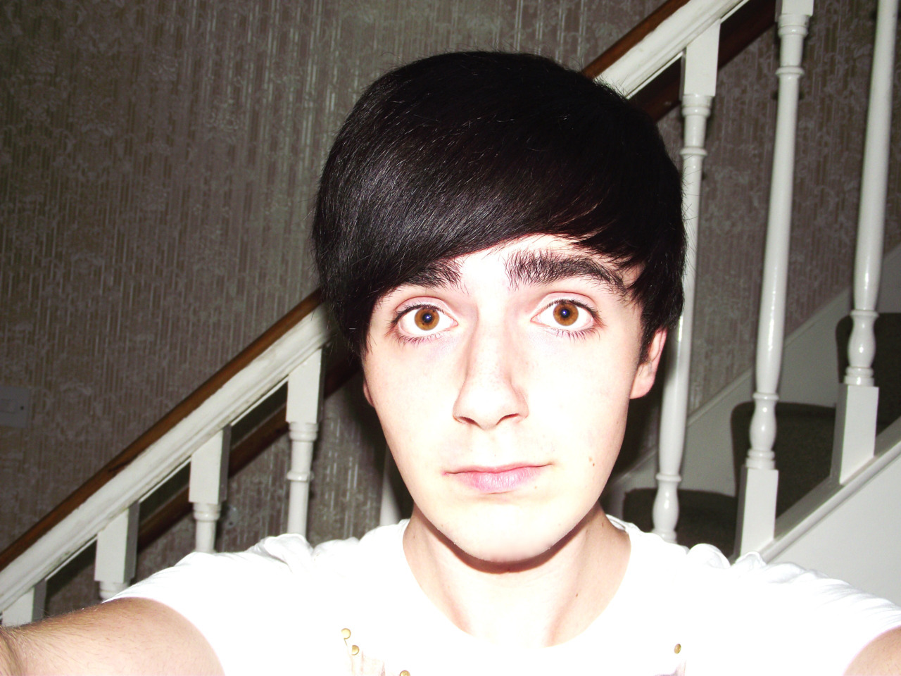 oddbrad:  Anyway, this is me today. Overly editted, I cut myself shaving and I want