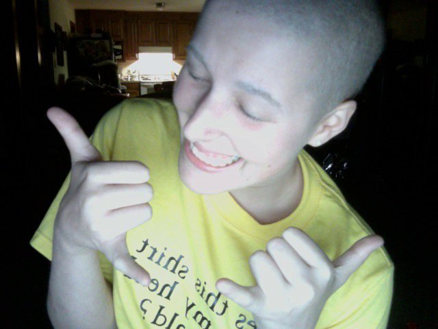 fuckerynonsense:  MY HAIR IS UH GROWIN   Beautiful.♥