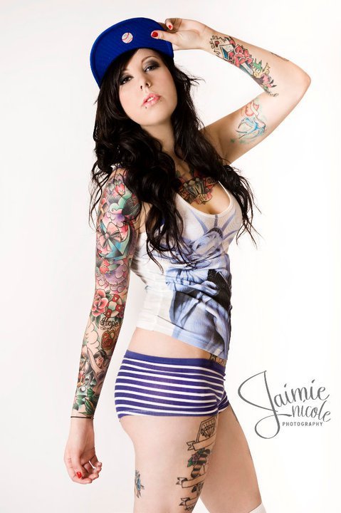 ohmygodbeautifulbitches:  Kandy Maiolo 