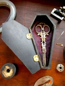 None of my coffin box collection are the right size to put my scissors in, drat it.