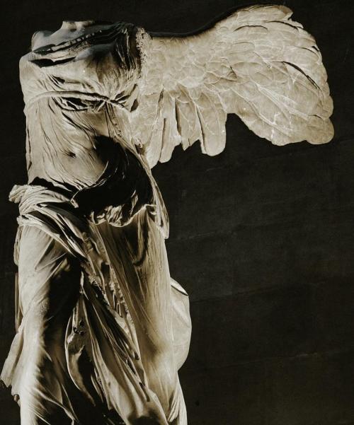 retired-archive-blog:Nike of Samothrace, circa 200 BC. Parian marble 