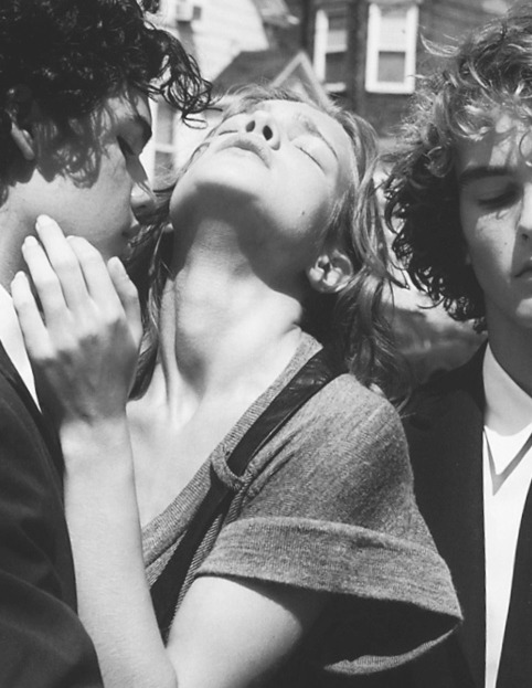 herestoohot:  have you ever heard about neck fetish? 