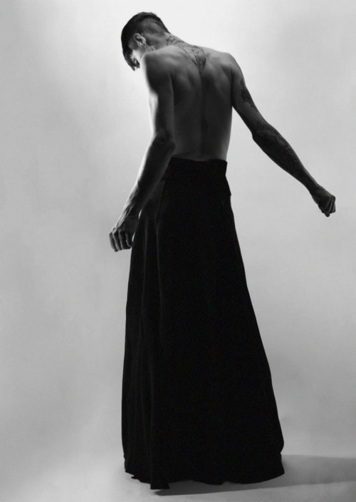 my-dark-star:  Dan Felton 