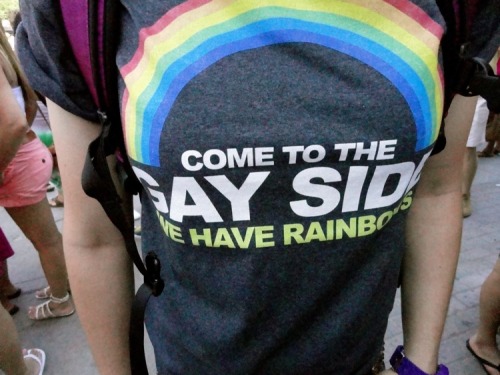 gay-men:Come to the gay side, we have rainbows.