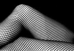 blackandnaked:   Fishnet Legs  by ~AlexWilson