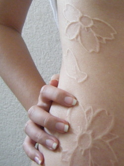 sihthappens:  Lovely scarification!