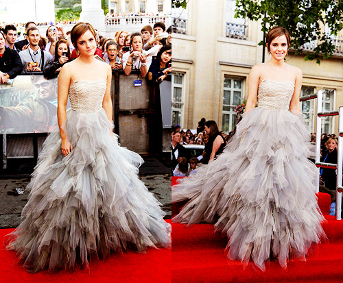 vasymollo:  Emma Watson at the world premiere of Harry Potter and the Deathly Hallows Part 2 
