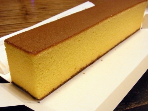 4 of 4
This is what we call kasutera.
It’s a very dense sponge cake which contains lots of honey in the ingredients.
Very moist and dense, heavy. It goes perfect with milk! Mmmm!:)