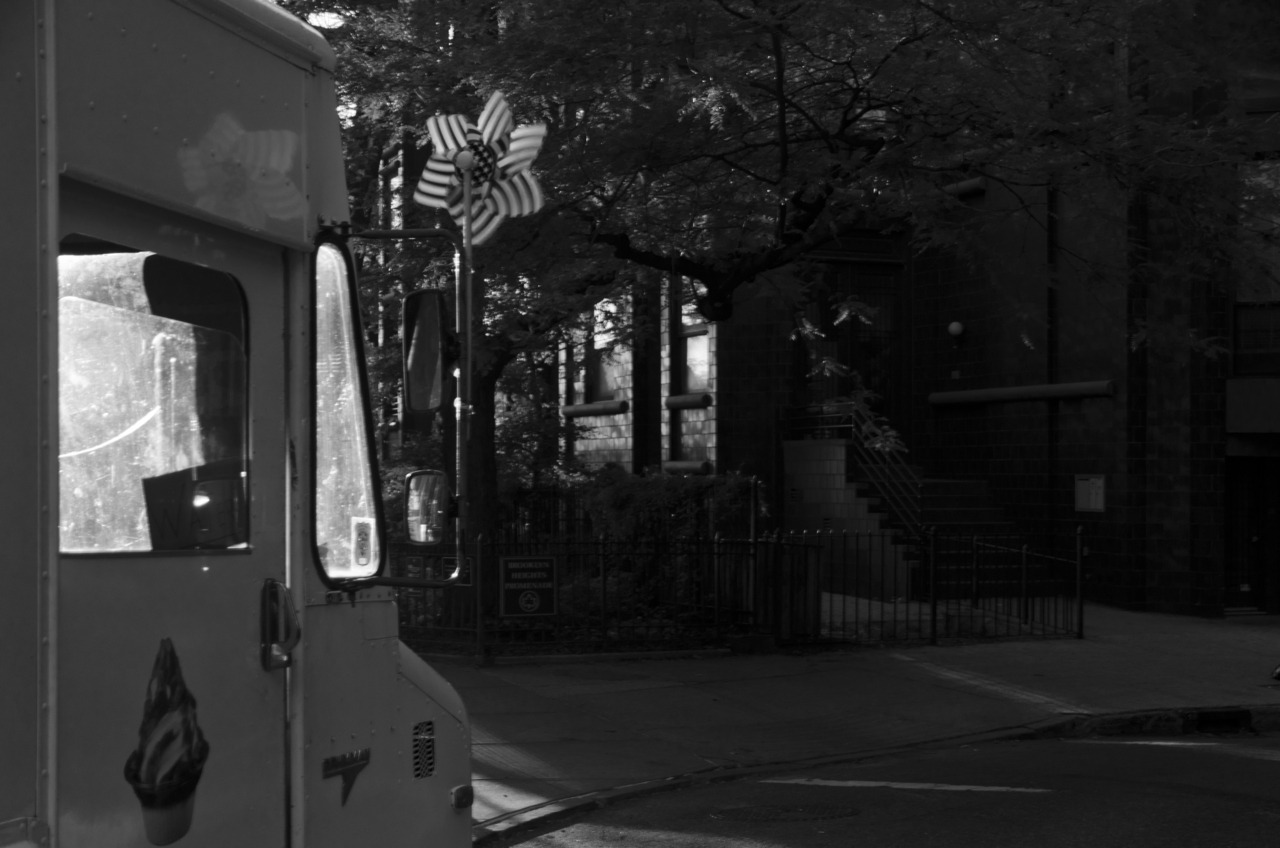 Cool off. Shot just outside the Brooklyn Heights Promenade