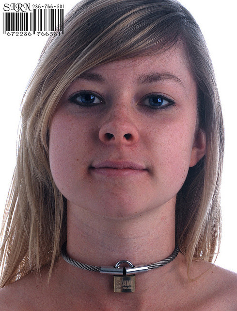alleysin:  wyredslave:  Brazen on Flickr. Holly Toy models a Wraith Brazen collar