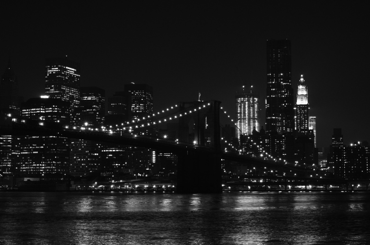 Brooklyn Bridge, black and white.