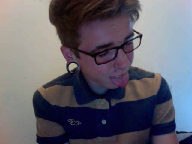 fuckyeahstretchedears:  30mm  http://cisforcharlie.tumblr.com 