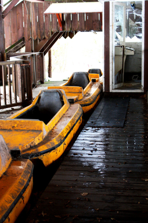 log flume ride abandoned